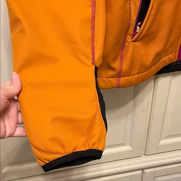 Loki Mountain Jacket with Built-in Mittens and Face Mask Size XL - Picture 5 of 7